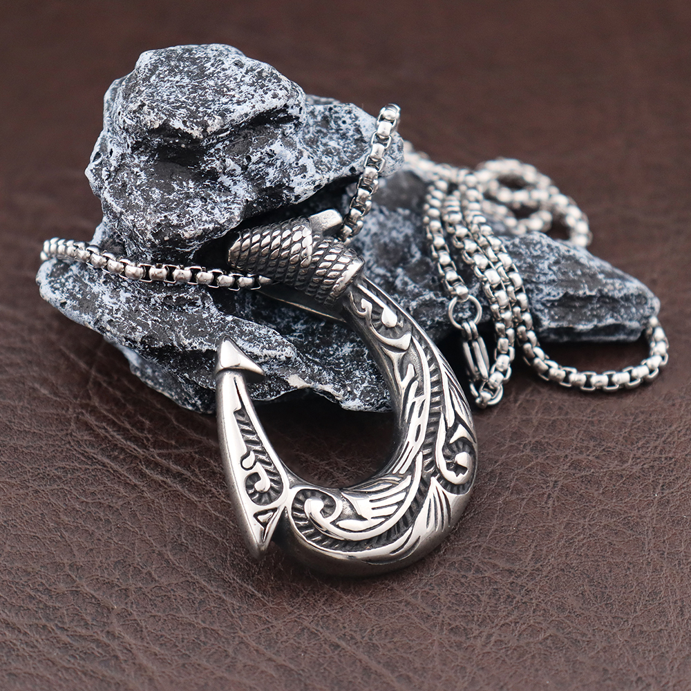 Maui Magic Fish Hook Necklace  - Battle Rope Anchor reseña y precio